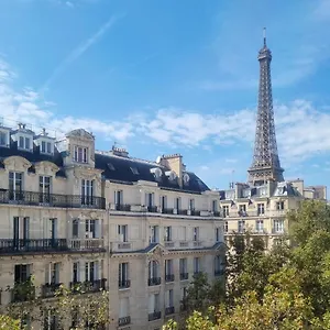 Otel Eiffel Kensington, Paris